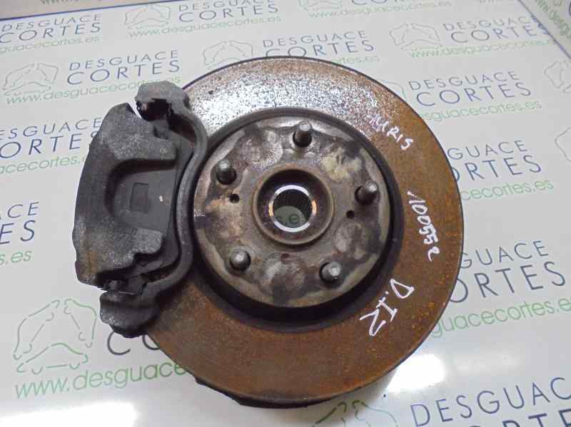 Fusee avant gauche TOYOTA AURIS 2.0 D-4D  - 1