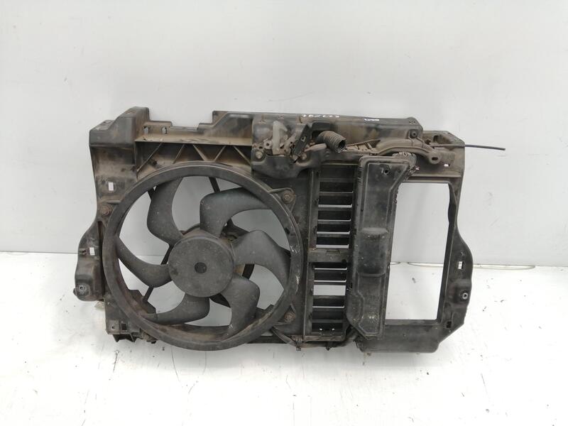 Face avant PEUGEOT 407 2.0 HDI 135  - 1