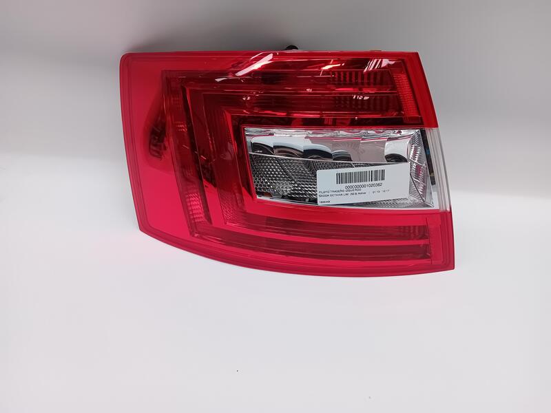 Feu arriere principal gauche (feux) SKODA OCTAVIA BERLINA (5E3) ACTIVE Diesel - 1