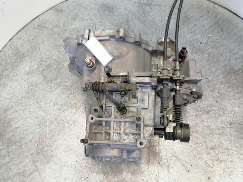 Boite de vitesses HYUNDAI ELANTRA (XD) 2.0 CDRI GLS Diesel - 1