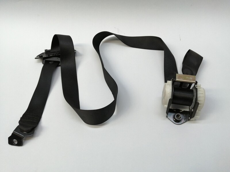 Ceinture arriere centrale BMW SERIE 5 BERLINA (E60) 520I  - 1