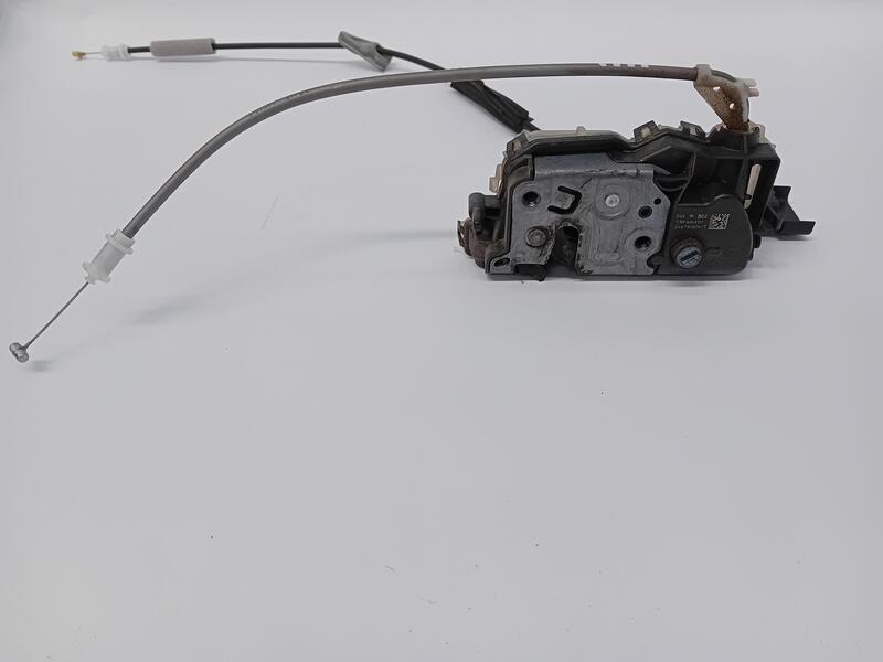 Serrure avant droit CITROEN C4 CACTUS 1.2 THP 110 Essence - 1