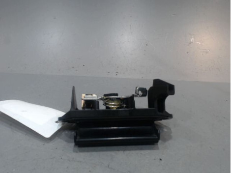Poignee porte coffre TOYOTA COROLLA Essence - 1
