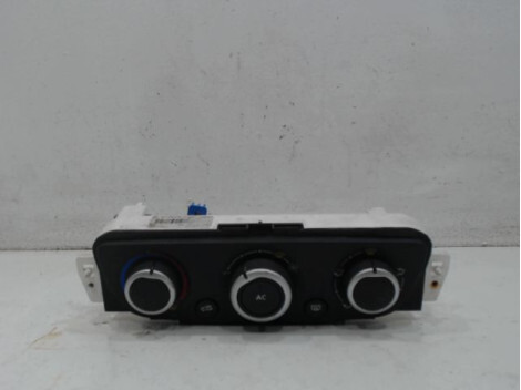 Commande chauffage RENAULT MEGANE Diesel - 1