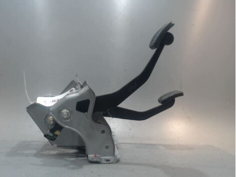 Pedalier SUZUKI ALTO Essence - 1