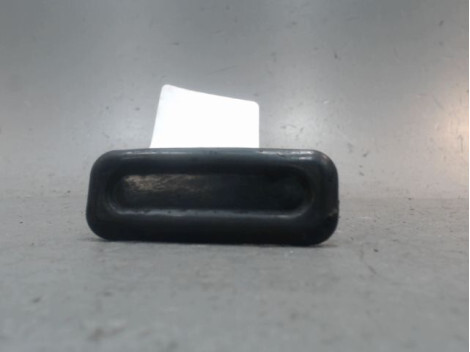 Poignee porte coffre PEUGEOT 308 Diesel - 1