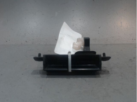 Poignee porte coffre MAZDA 6 Essence - 1