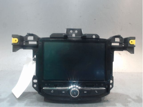 Ecran GPS OPEL CORSA Essence - 1