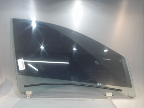 Vitre avant droit RENAULT MEGANE Diesel - 1