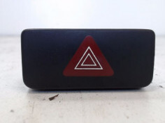 Bouton de warning NISSAN PIXO Essence - 1