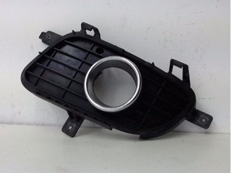 Grille de calandre gauche MERCEDES CLASSE A 2004- Diesel - 1