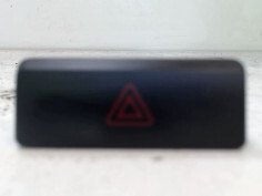 Bouton de warning KIA RIO Essence - 1