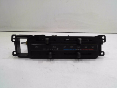 Commande chauffage TOYOTA HI-ACE Diesel - 1