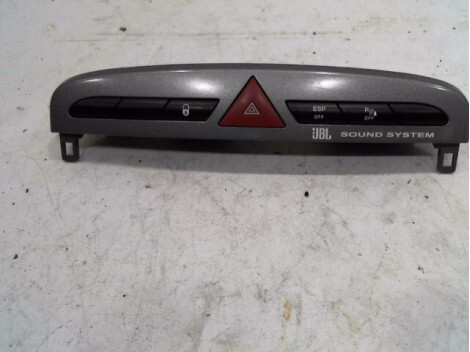 Bouton de warning PEUGEOT 308 Essence - 1