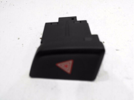 Bouton de warning AUDI Q5 Essence - 1