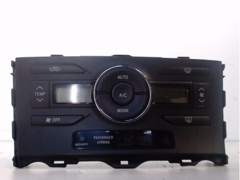 Commande chauffage TOYOTA AURIS  - 1
