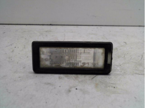 Eclairage de plaque RENAULT LATITUDE Diesel - 1