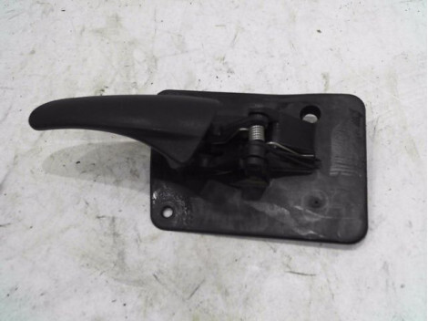 Poignee interieur avant gauche OPEL OMEGA Diesel - 1