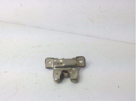 Serrure de coffre AUDI 80 86-91 Diesel - 1