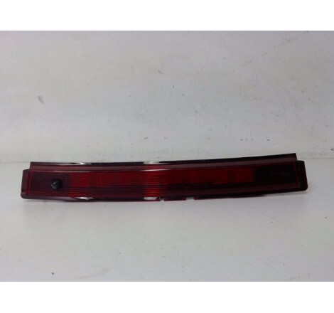 Feu arriere stop central RENAULT CLIO Diesel - 1