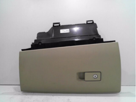 Boite a gants VOLVO XC70 Diesel - 1
