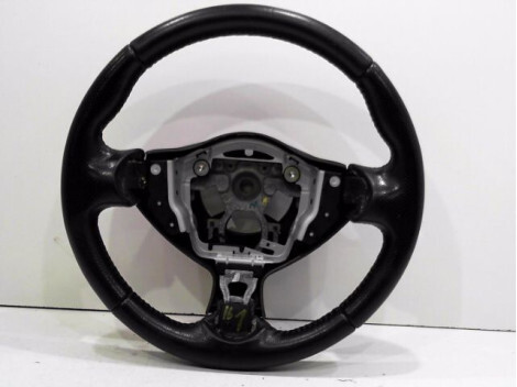 Volant NISSAN JUKE Diesel - 1
