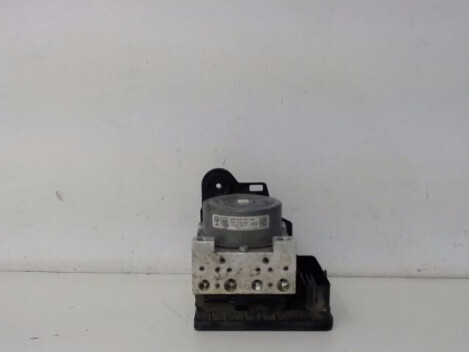 Bloc ABS (freins anti-blocage) VOLKSWAGEN GOLF Diesel - 1