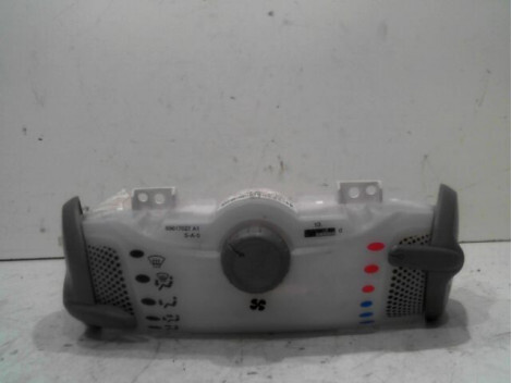 Commande chauffage PEUGEOT 107 Essence - 1