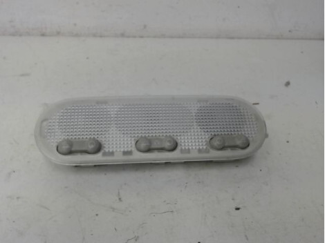 Eclairage de plafonnier NISSAN MICRA Essence - 1