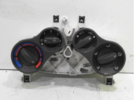 Commande chauffage FIAT PANDA Essence - 1