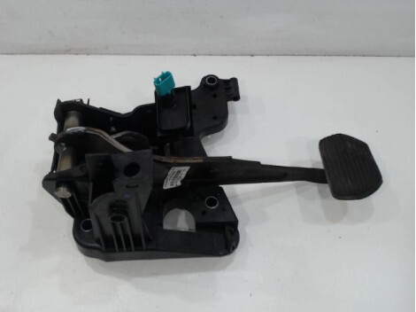 Pedale de frein CITROEN C6 Diesel - 1
