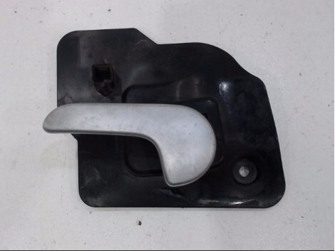 Poignee interieur avant gauche OPEL MERIVA 2003-2005 Diesel - 1