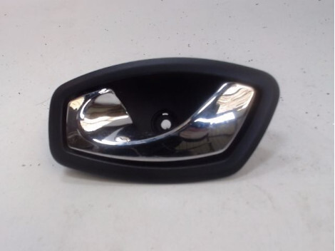 Poignee interieur avant gauche RENAULT CLIO Diesel - 1
