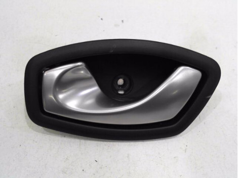 Poignee interieur arriere gauche RENAULT LAGUNA Diesel - 1