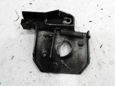 Serrure de capot RENAULT CLIO Essence - 1