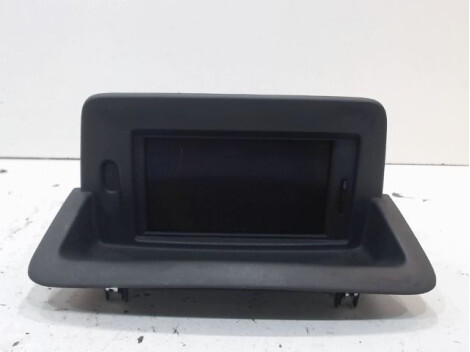 Ecran GPS RENAULT CLIO III Diesel - 1