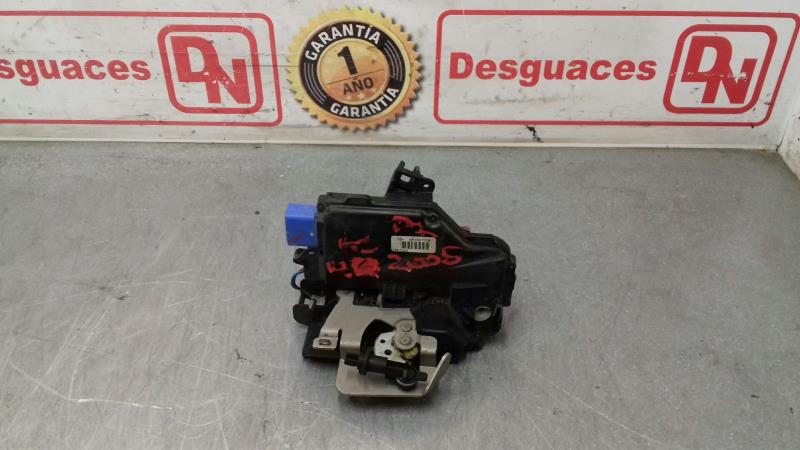 Serrure avant gauche AUDI A3 (8P) 2.0 TDI Ambiente Diesel - 1