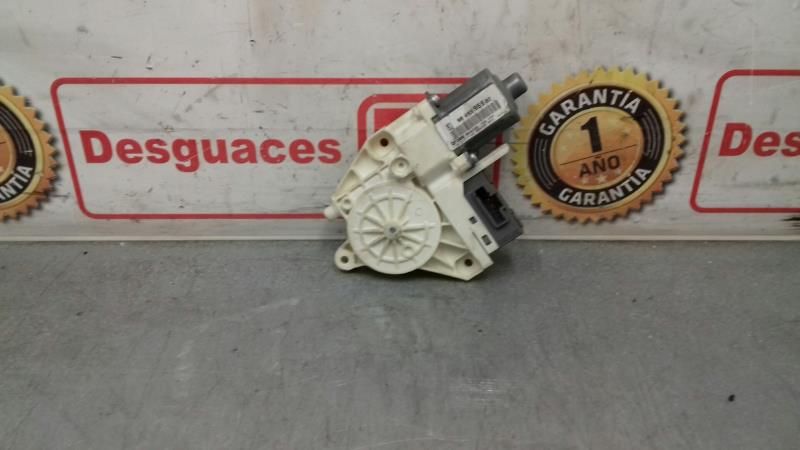 Motore alzacristalli anteriore destro PEUGEOT 407 SW Premium Diésel - 1