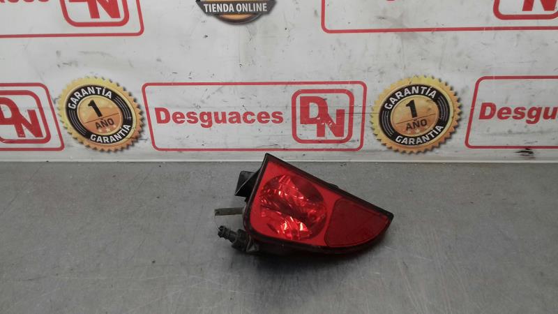 Feu arriere principal gauche (feux) SEAT LEON (1P1) Comfort Limited Diesel - 1