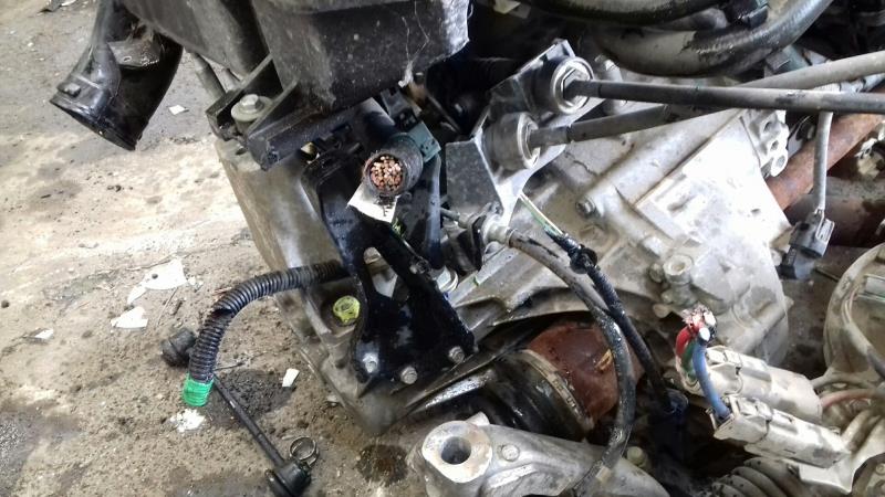 Boite de vitesses HONDA CIVIC BERLINA 5 (FK) 1.8 Comfort Essence - 1