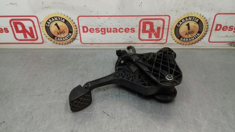 Pedale del freno VOLKSWAGEN TOURAN (1T2) Advance Diésel - 1