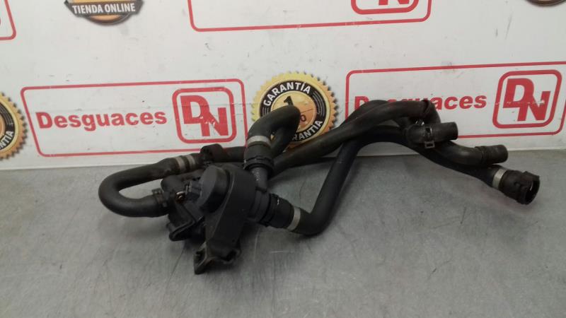 Pompe à eau BMW SERIE 5 BERLINA (E60) 530d Diesel - 1