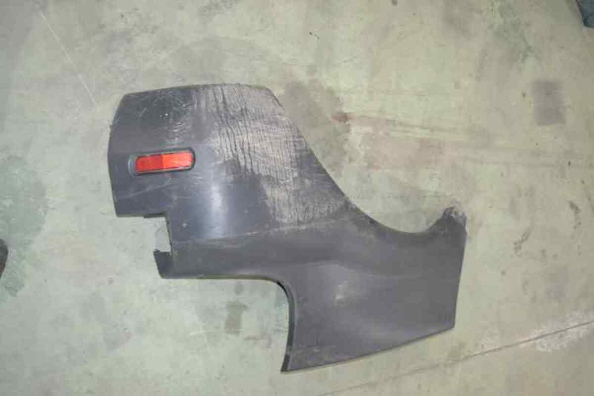 Crosse arriere gauche RENAULT SCENIC RX4 1.9 DCI D  - 1