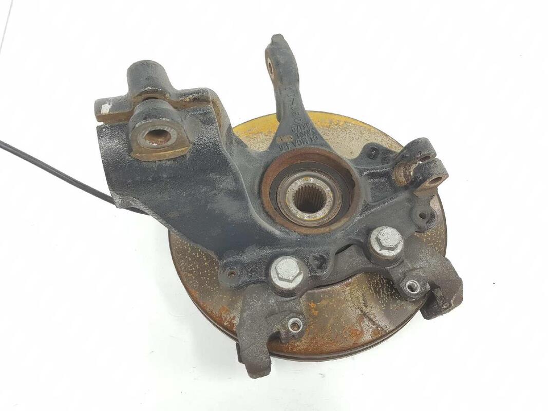 Fusee avant droit FORD FOCUS LIM. 1.6 TDCI  - 1