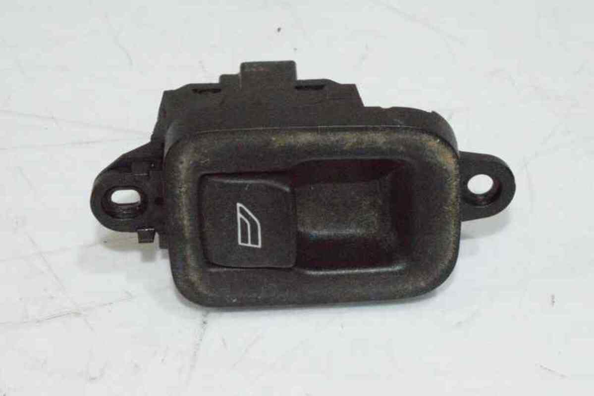 Interruttore lavacristalli posteriore destro VOLVO V50 FAMILIAR 2.0 D  - 1
