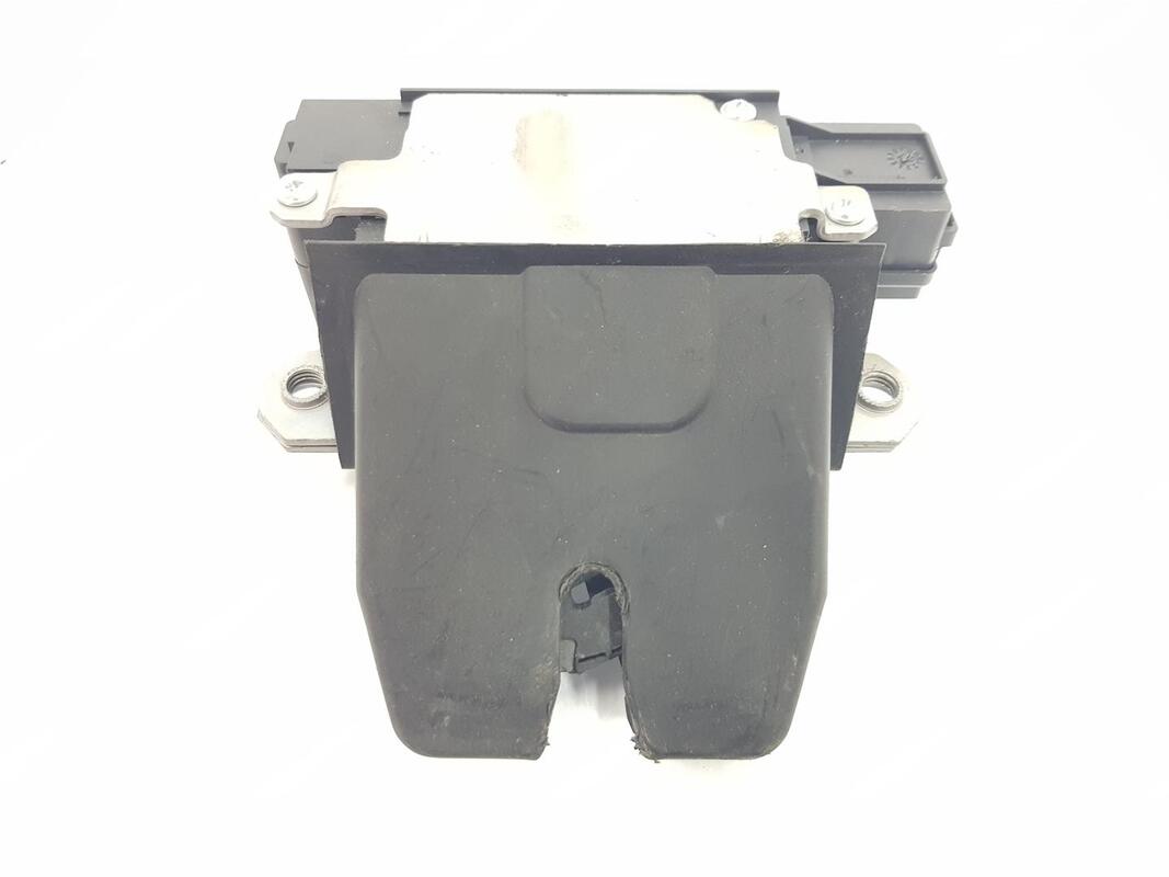 Serrure de coffre VOLVO V50 FAMILIAR 1.8 Essence - 1