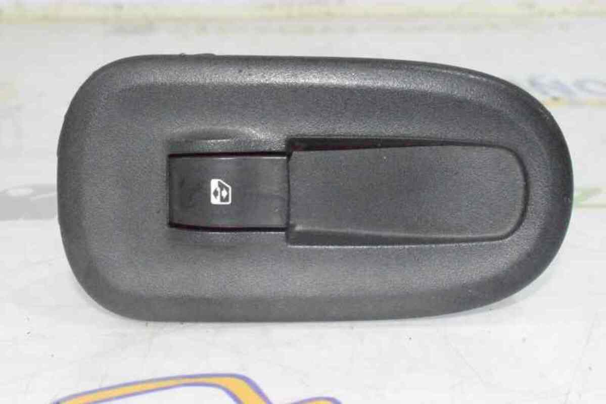 Interruttore lavacristalli anteriore destro RENAULT KANGOO II FKW0 FURGÓN CONFORT  - 1
