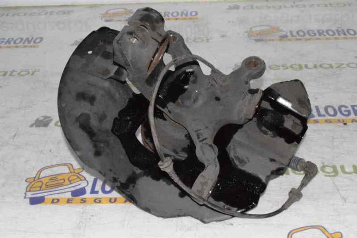 Fusee avant droit BMW SERIE 3 COMPACTO E46 320TD  - 1