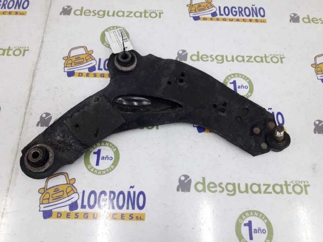 Triangolo superiore anteriore sinistro RENAULT TRAFIC CAJA CERRADA 1.9 D  - 1