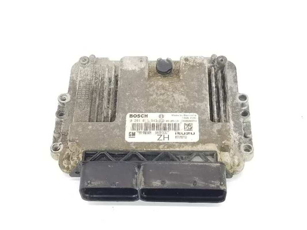 Calculateur moteur OPEL ASTRA H CARAVAN ELEGANCE  - 1